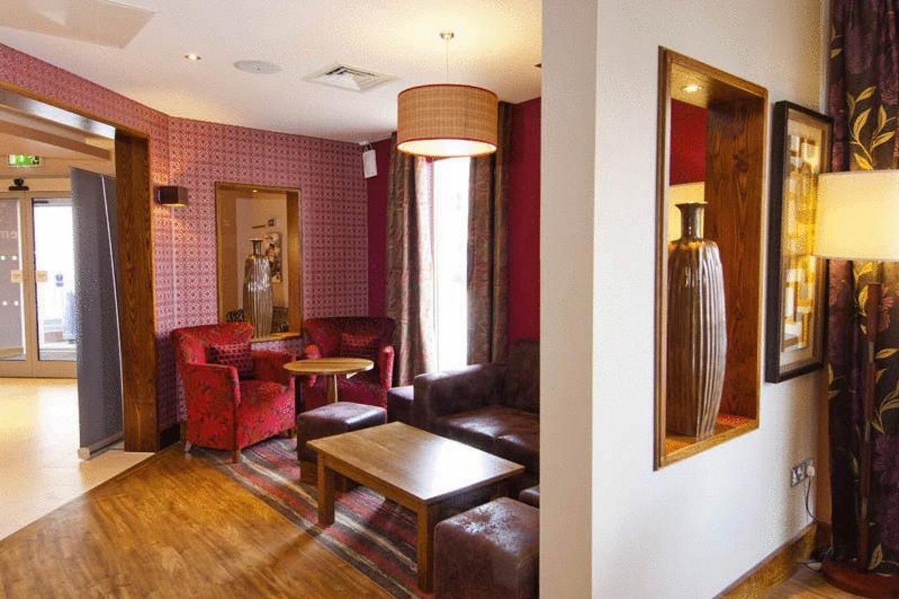 Premier Inn Exeter Central St. Davids Exteriör bild